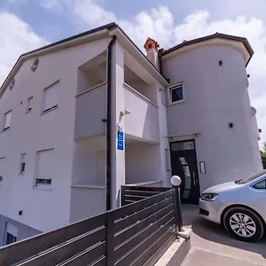 Adriana Apartmán Pula